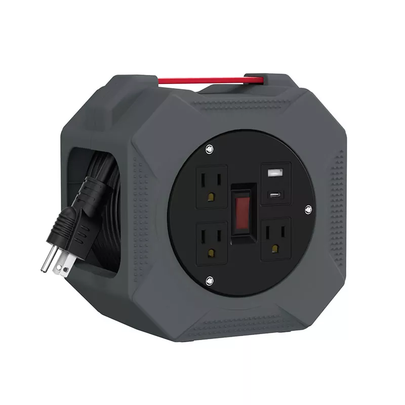 30 fut kabel ilə 3 çıxışlı USB 2.4A plastik şnur çarxının tətbiqi son inkişafdırmı?