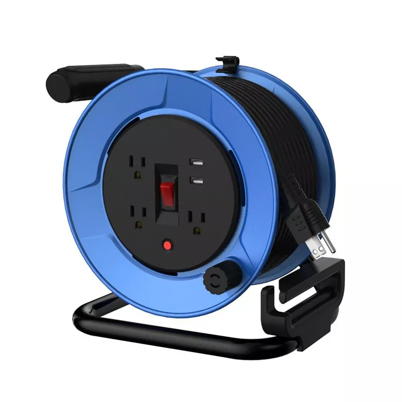 3 çıxışlı plastik Usb2.4a şnur çarxı, həddindən artıq yükdən qorunma ilə 50ft