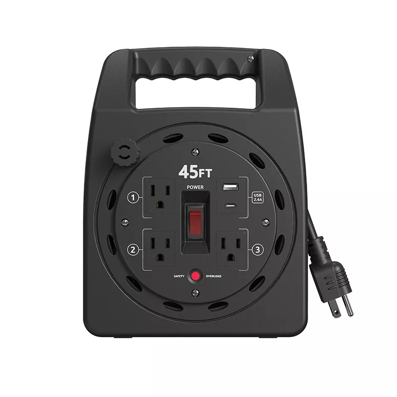 3 Çıxış Usb2.4a Plastik Şnur Çarxı 45ft Aşırı Yükdən Qoruma